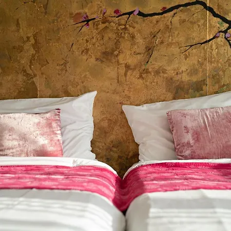 Schlafstadt Hotel 4*