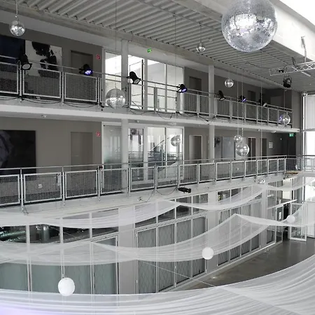 Schlafstadt ホテル 4*