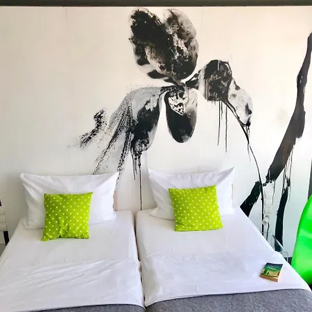 Schlafstadt 호텔 4*